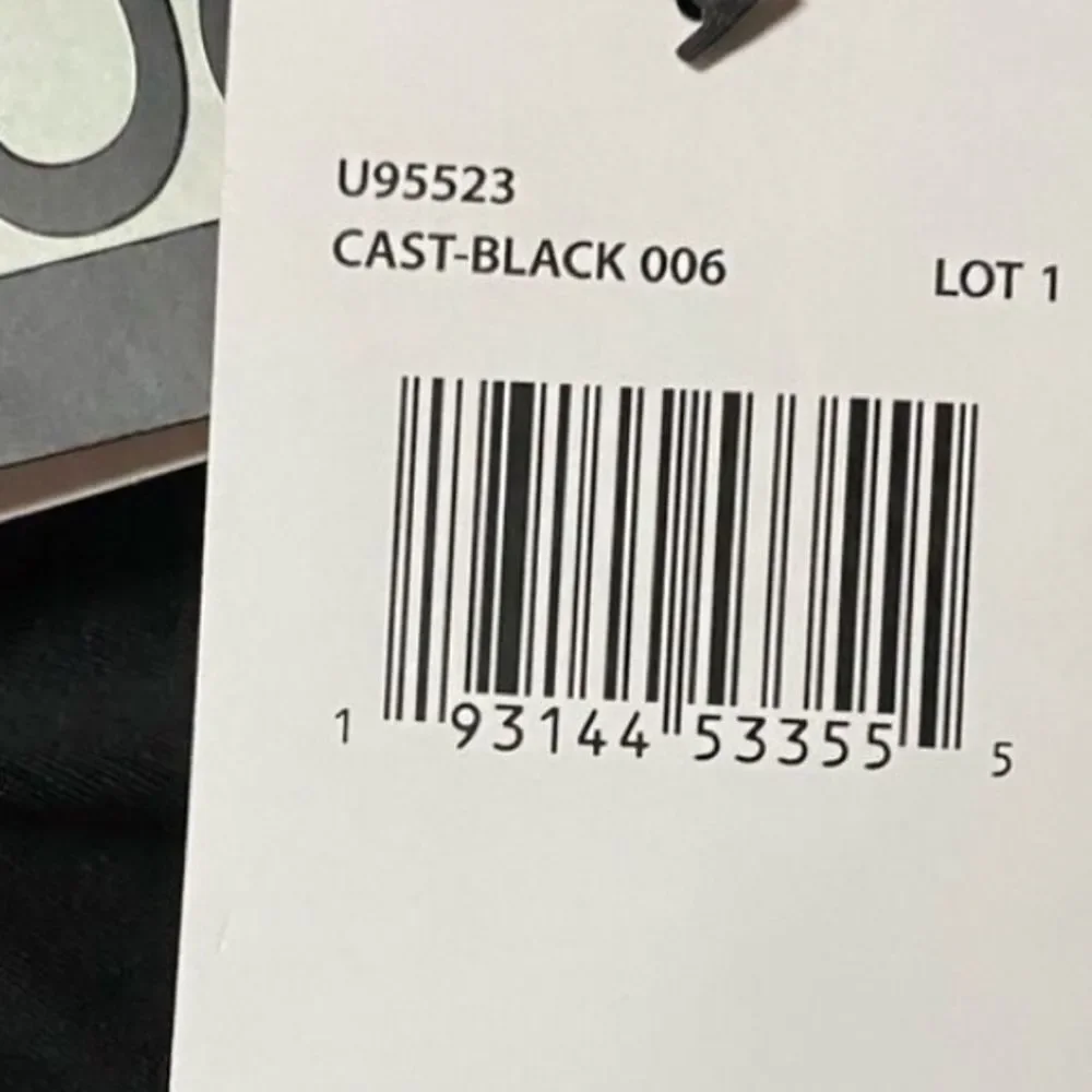 COCO REEF Women' Flourish Underwire BraSized Tankini Top Black swimming suit - Picture 5 of 13